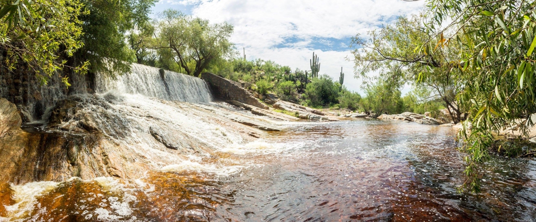 Nicci Radhe photo of water rolling over dam